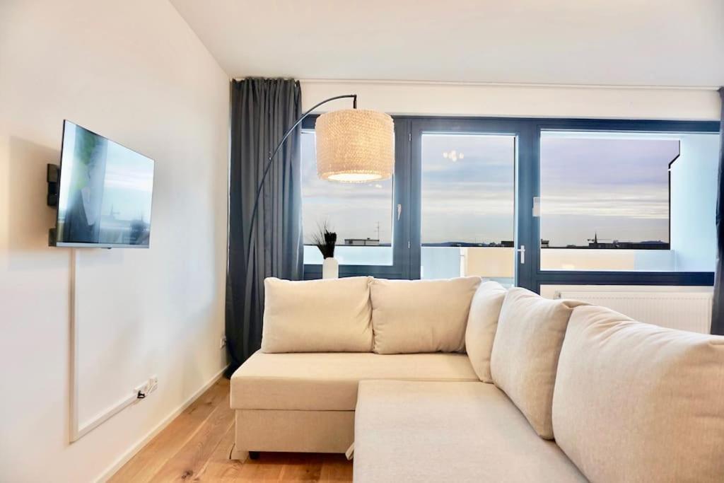Neu Modernes Apartment In Top Lage, Free Parking Max 1,65M Hoehe Und 1,8M Breite Karlsruhe Exterior photo